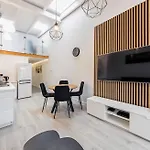 Rentplanet - Podgorna * 포즈난